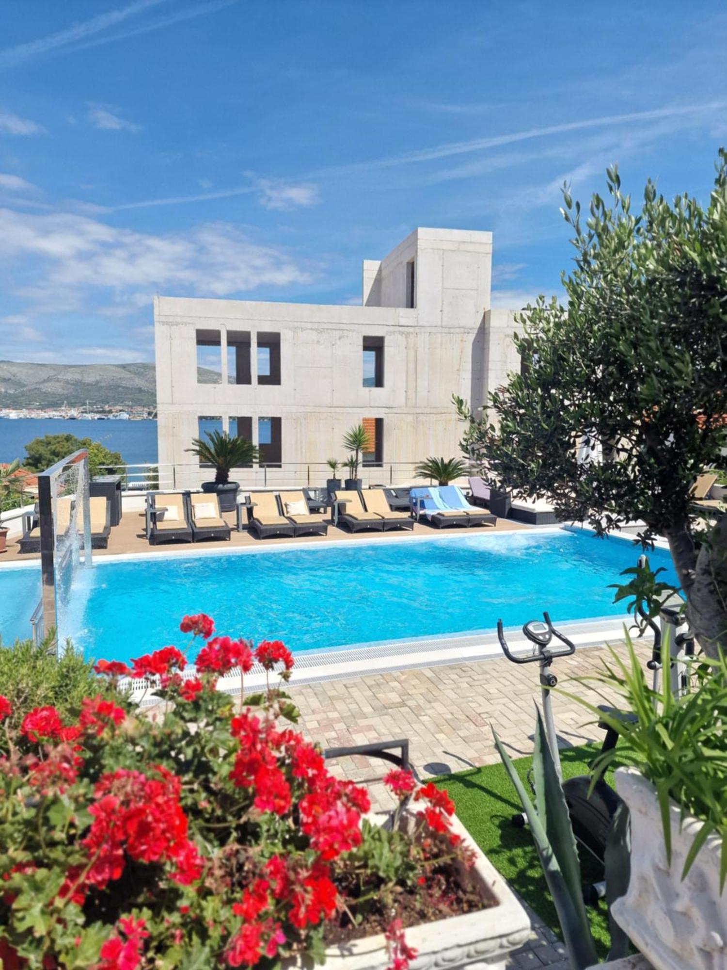 Apartments Silva Trogir Zewnętrze zdjęcie